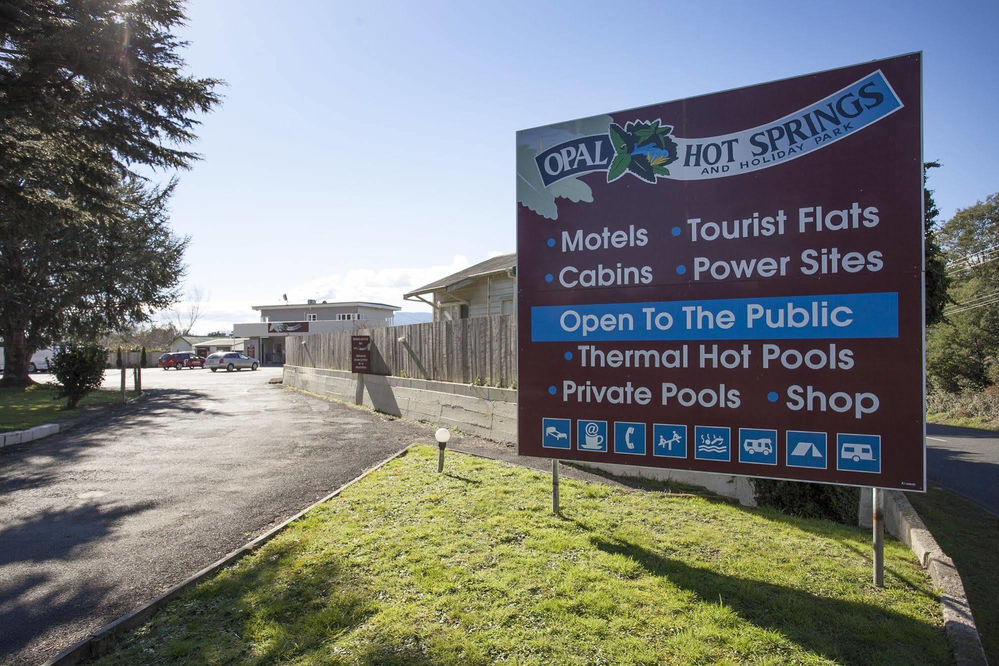 Opal Hot Springs & Holiday Park Okauia 외부 사진