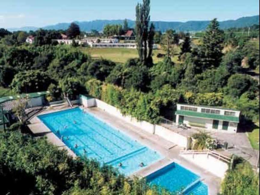 Opal Hot Springs & Holiday Park Okauia 외부 사진